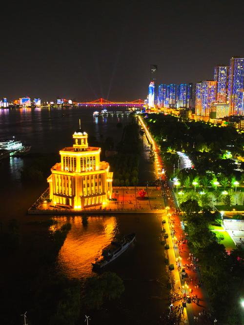 武汉夜网哪里去了_武汉夜场体验报告_武汉夜网体验