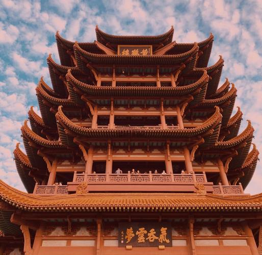 去武汉放松超划算！赏黄鹤楼景，品美食享悠闲时光